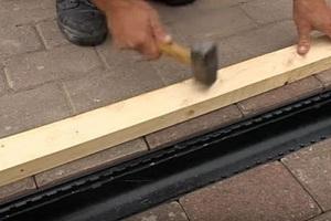 Отвод воды от фундамента дома: делаем отвод воды своими руками с фото инструкциями