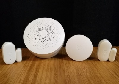 Обзор датчиков и лампочек от Xiaomi. Как упростить жизнь с помощью умного дома